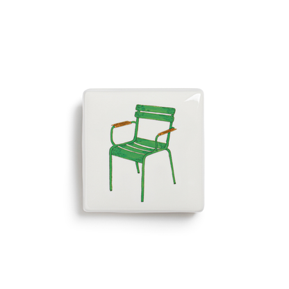 Boîte d’aquarelle en porcelaine | CHAISE DU JARDIN DU LUXEMBOURG