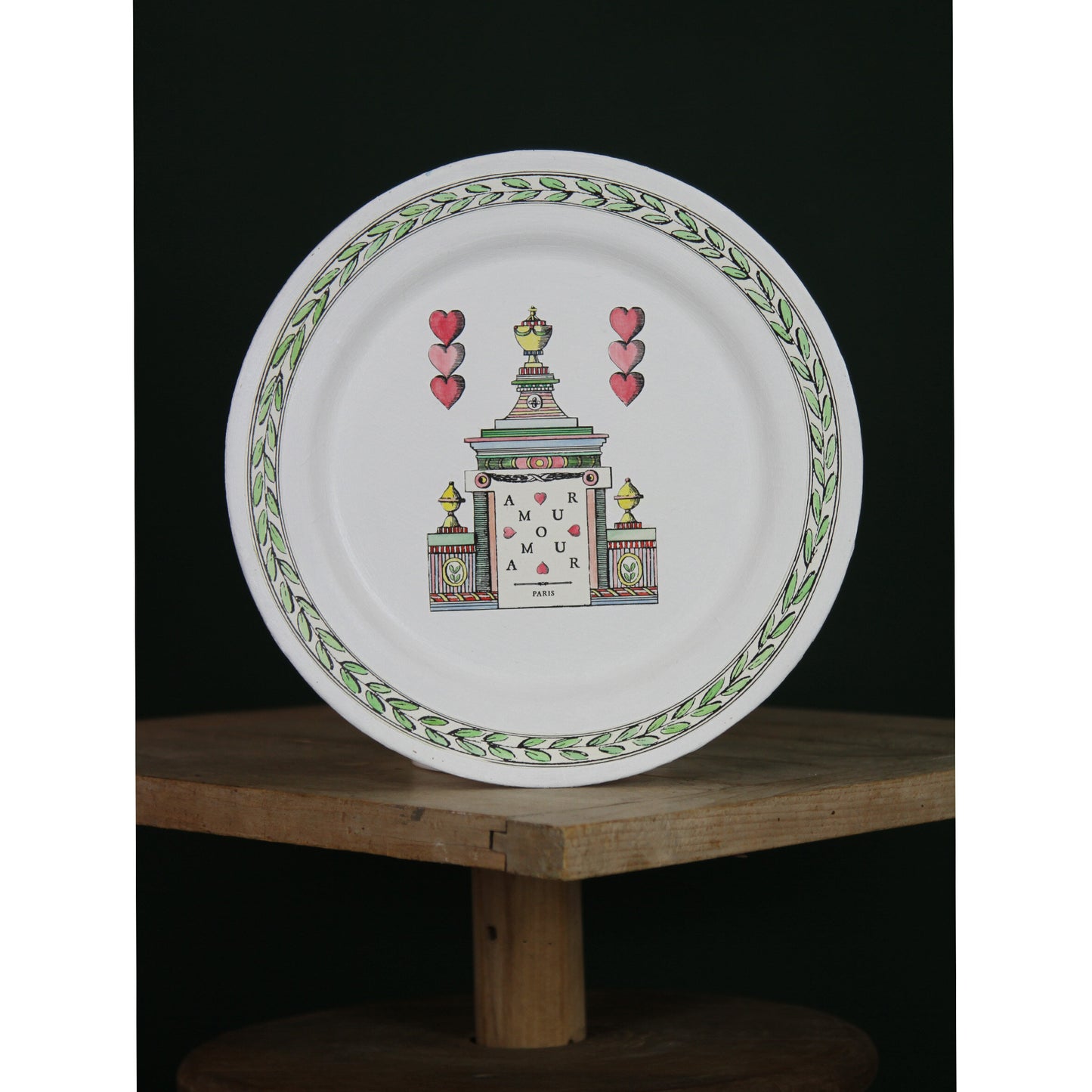 Decorative plate | CASTLE LOVE